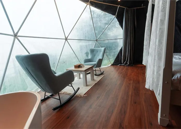 Serene Glamping سيرين